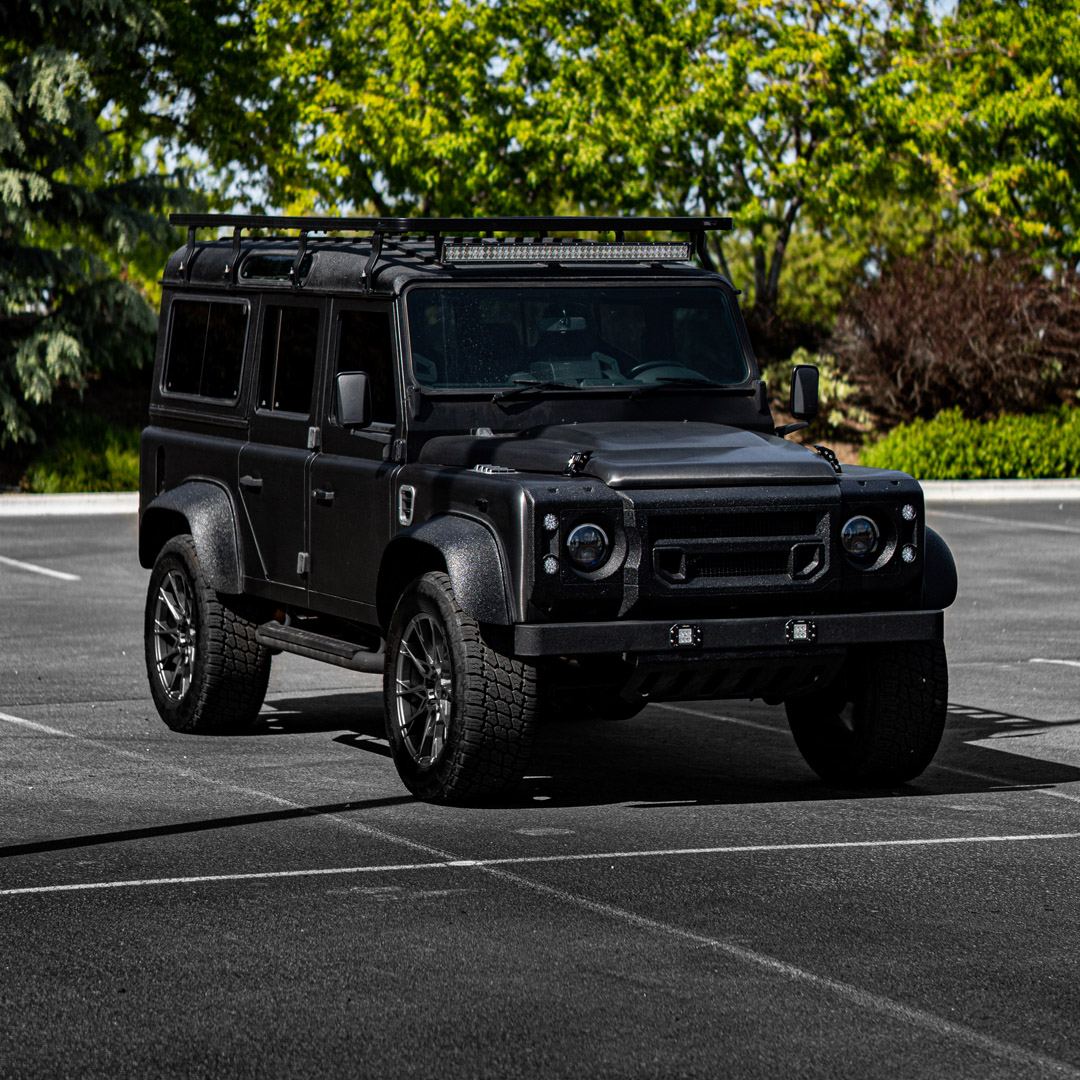 1986 Land Rover Defender - Overview Photo