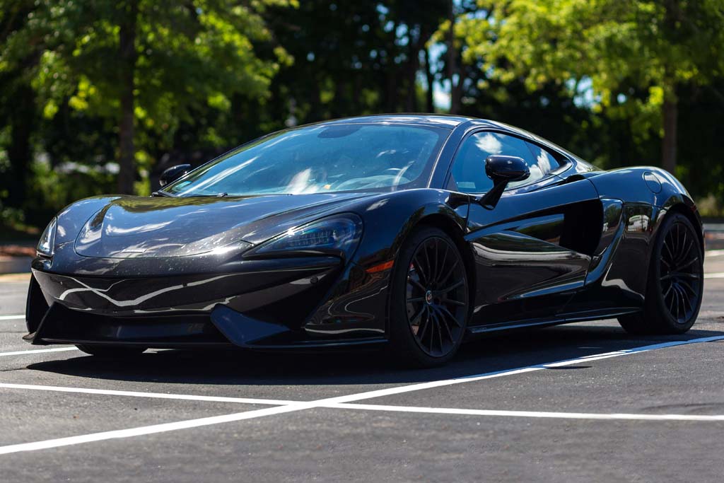2017 Mclaren 570GT - Overview Photo