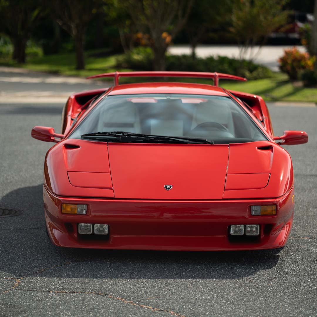 1995 Lamborghini Diablo - Engine Photo
