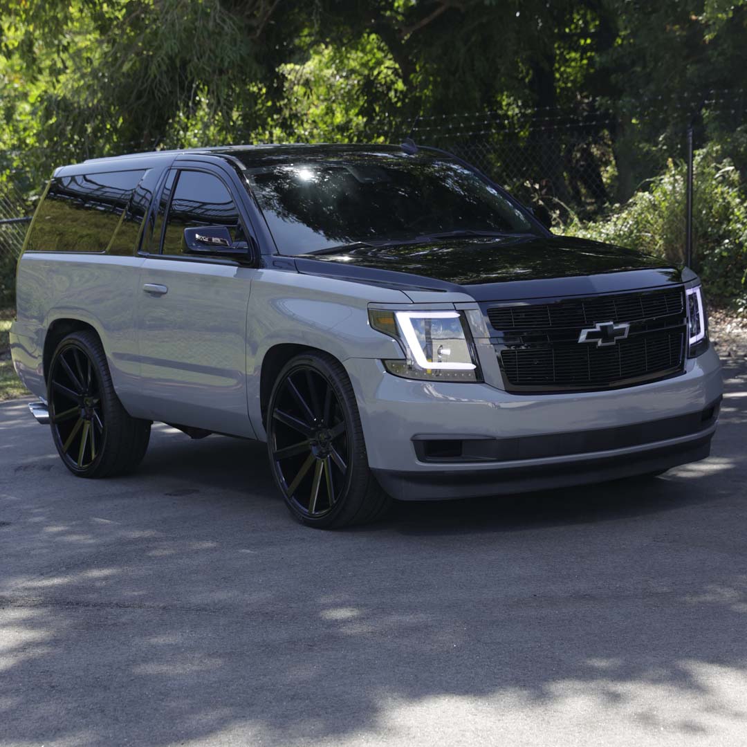 2015 Chevrolet Suburban - Overview Photo