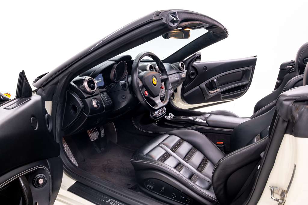 2011 Ferrari California - Interior Photo
