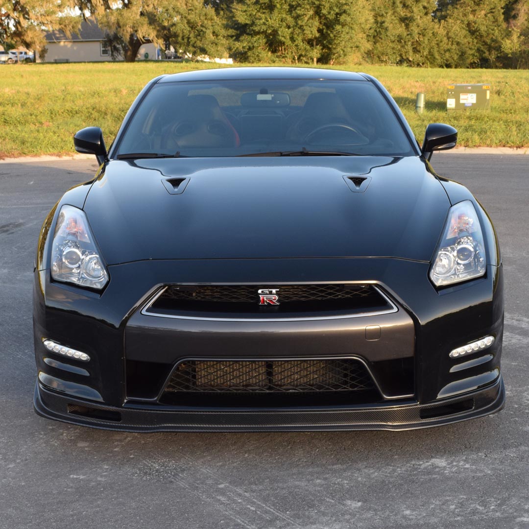 2013 Nissan GT-R - Overview Photo