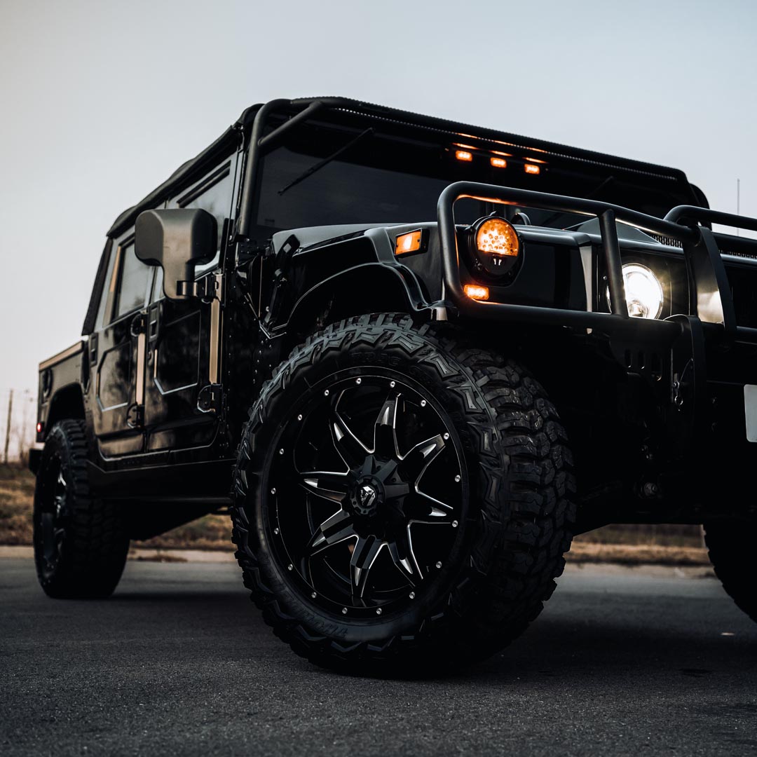 2004 Hummer H1 - Interior Photo
