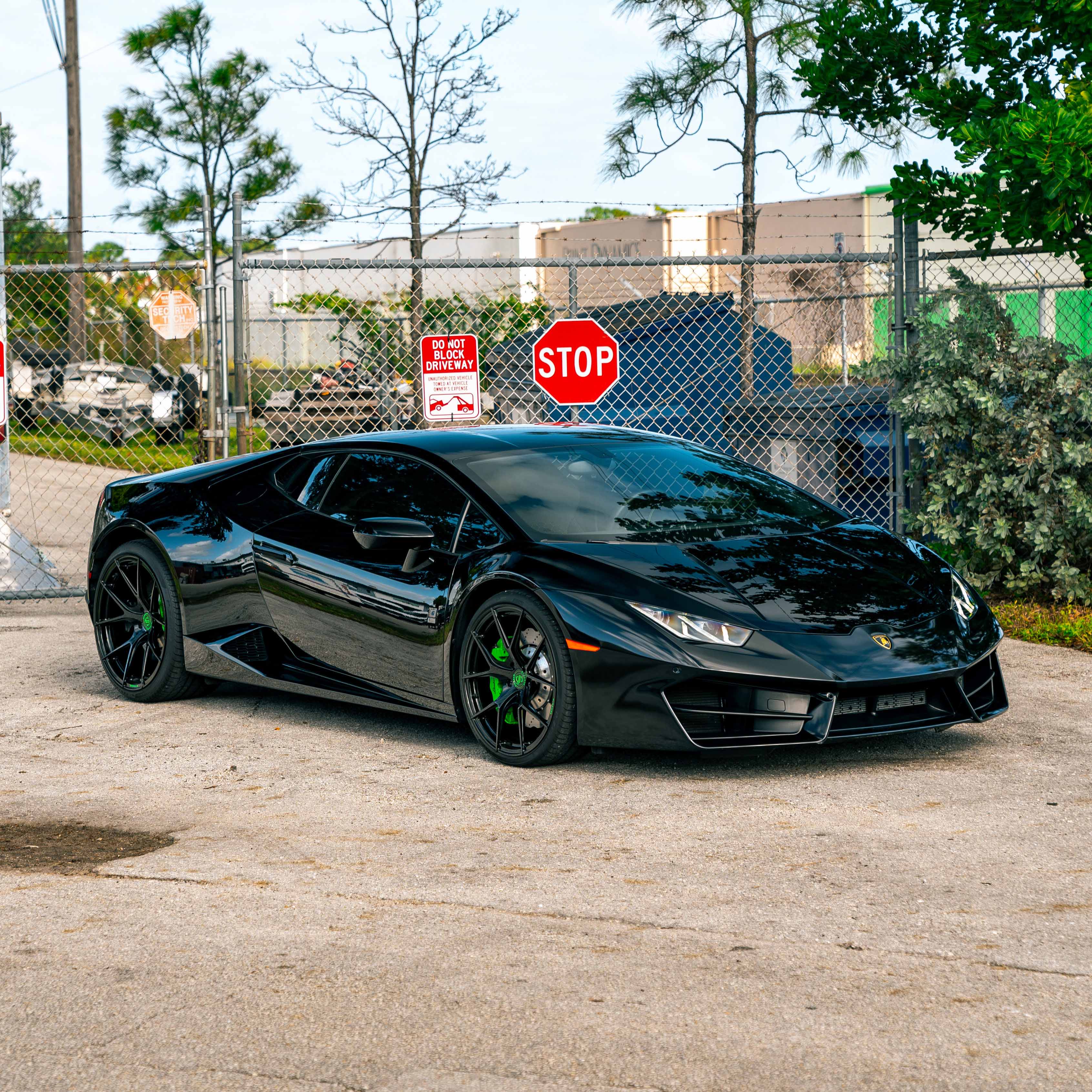 2017 Lamborghini Huracan - Overview Photo