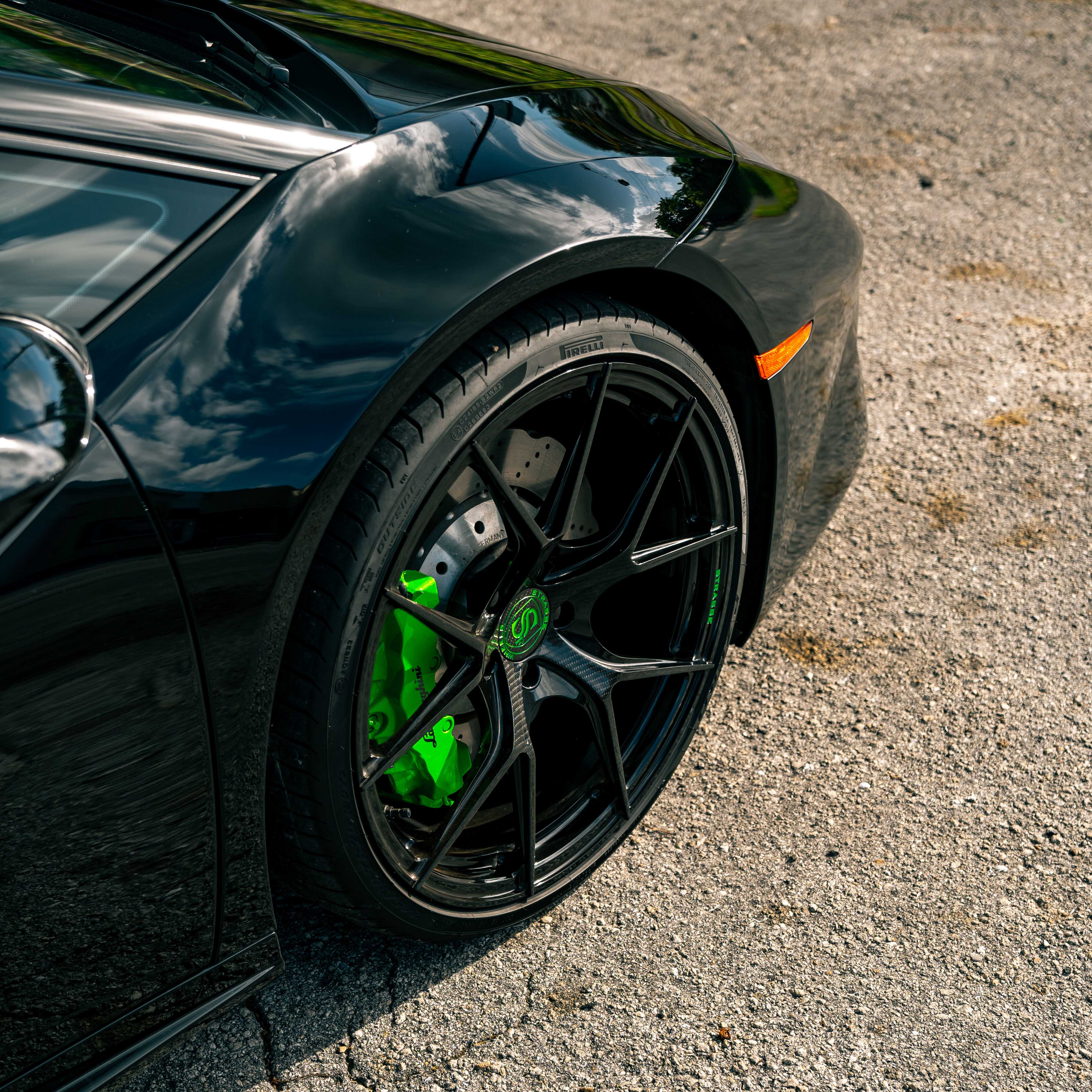 2017 Lamborghini Huracan - Interior Photo