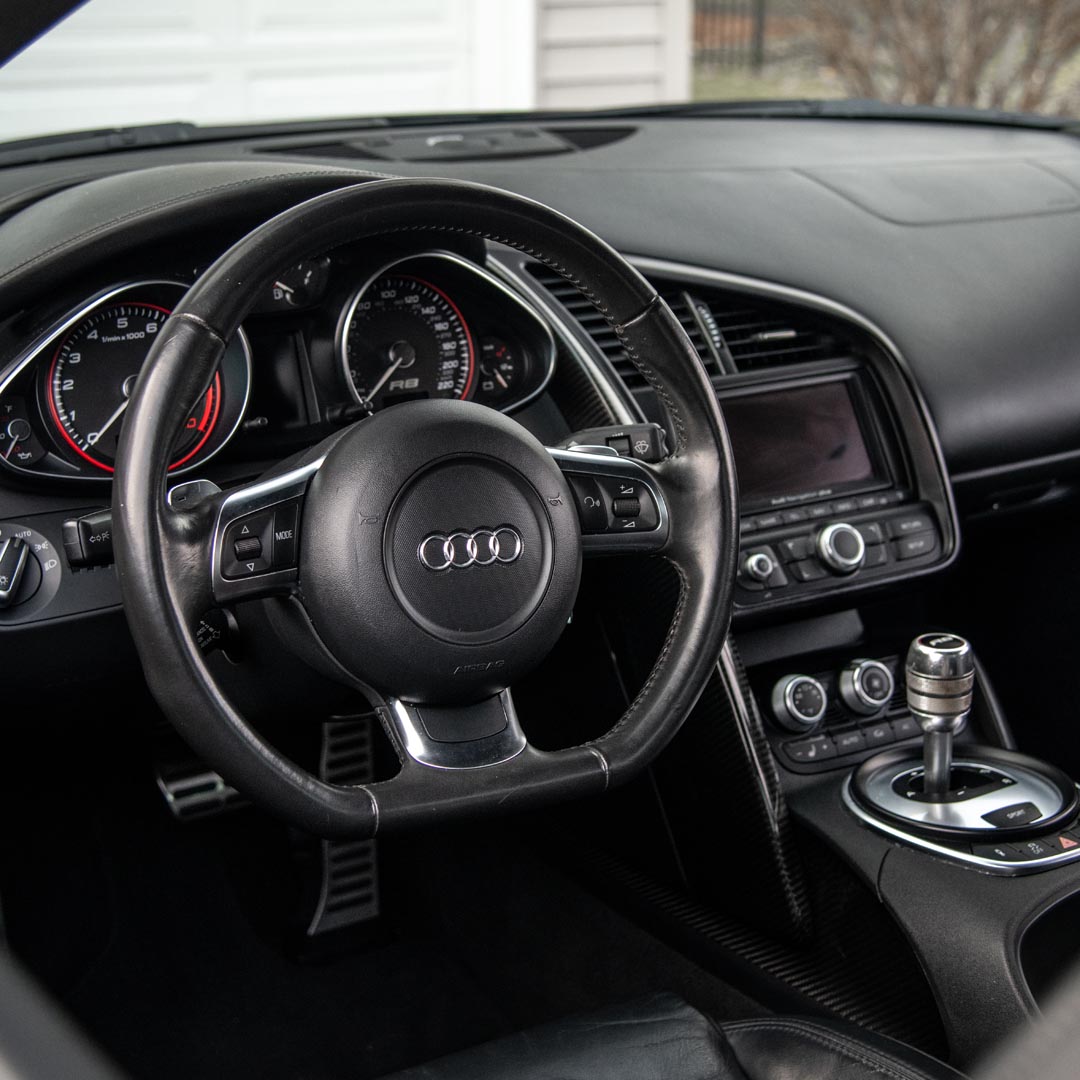 2011 Audi R8 - Interior Photo