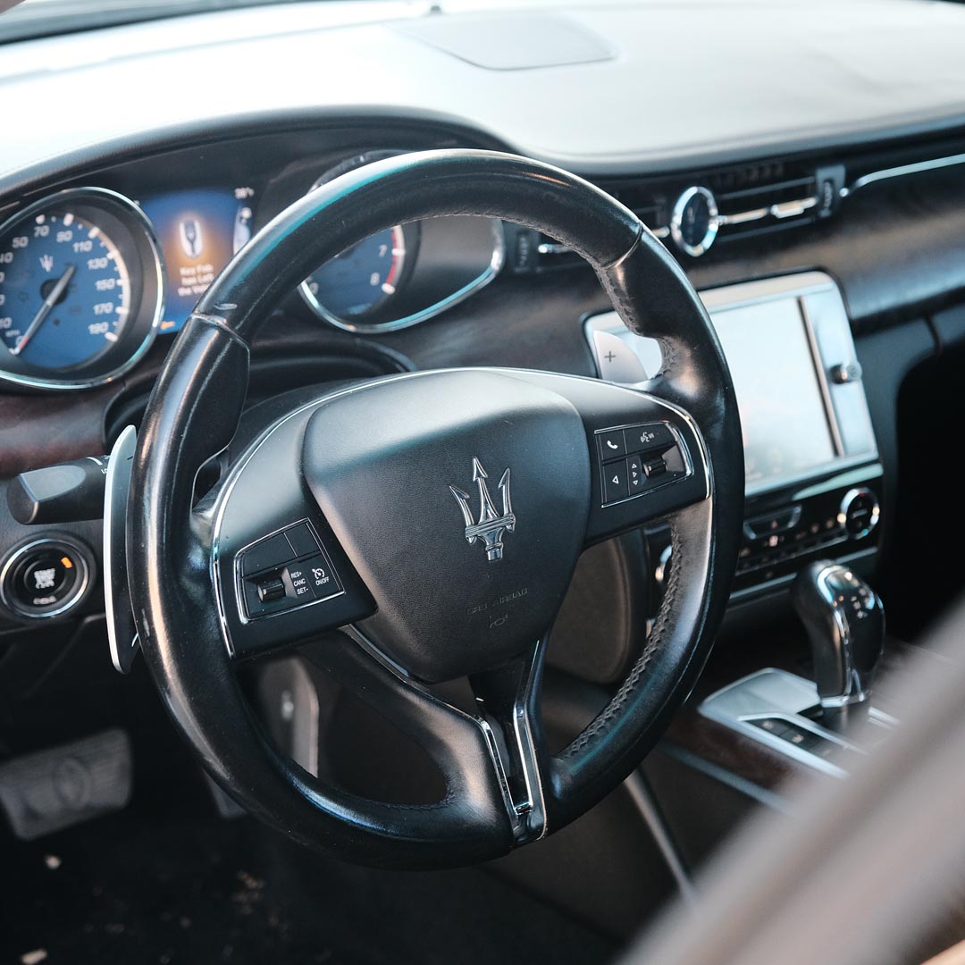 2014 Maserati Quattroporte - Interior Photo