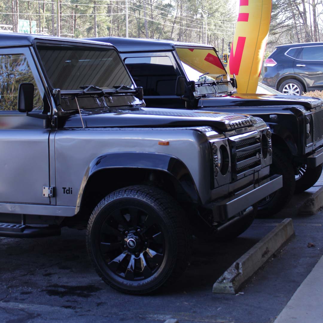 1991 Land Rover Defender - Engine Photo