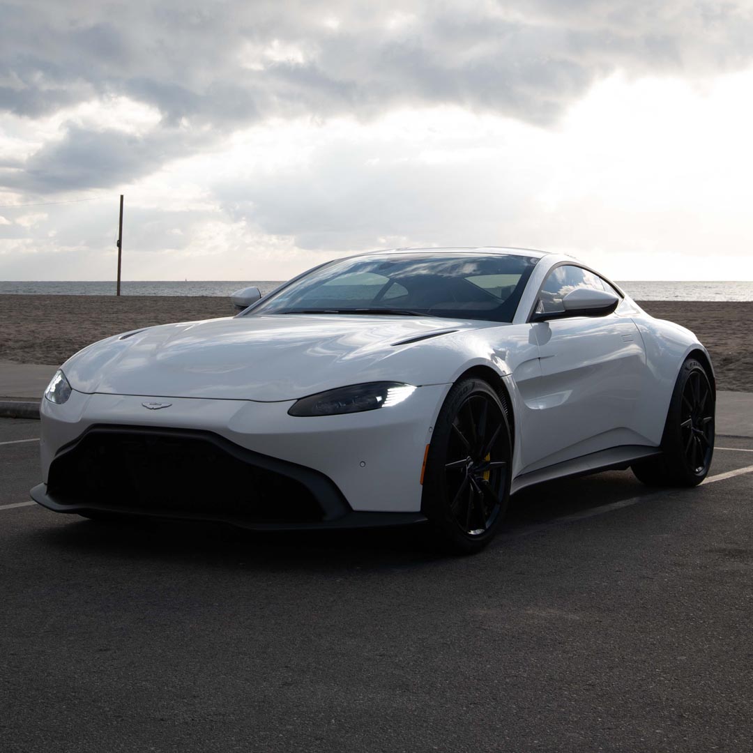 2020 Aston Martin Vantage - Overview Photo