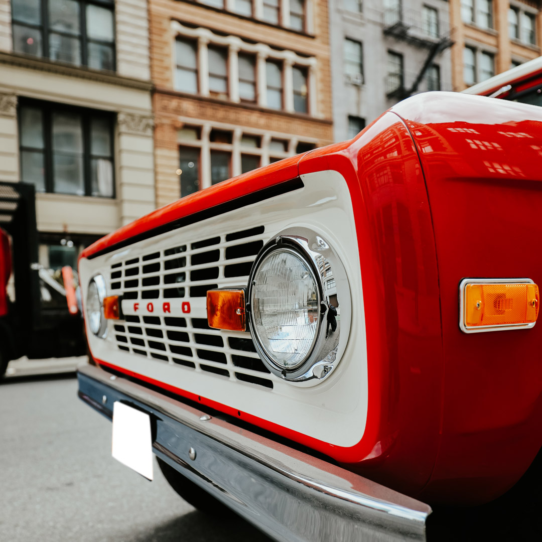 1976 Ford Bronco - Engine Photo