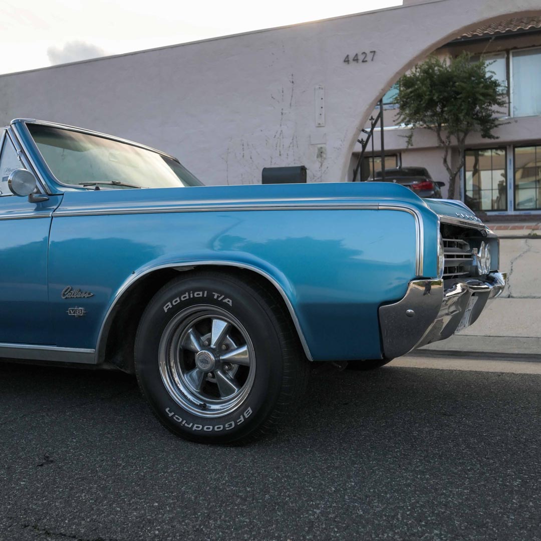 1964 Oldsmobile  Cutlass - Engine Photo