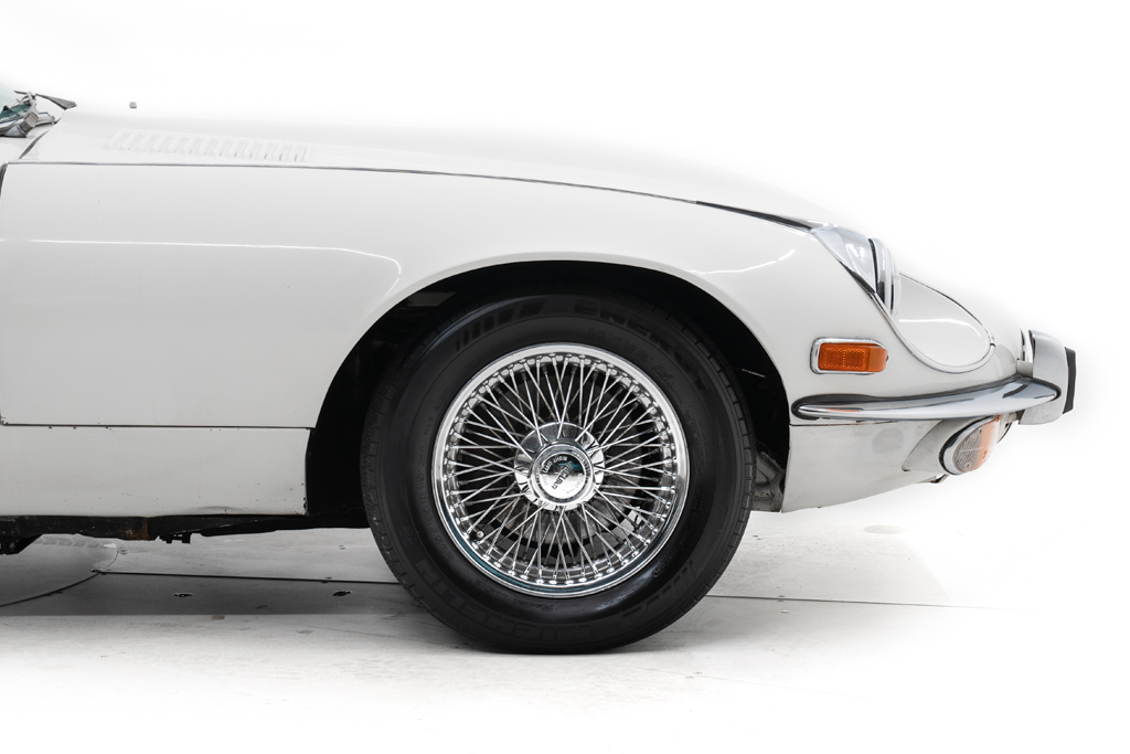 1973 Jaguar  XKE - Engine Photo