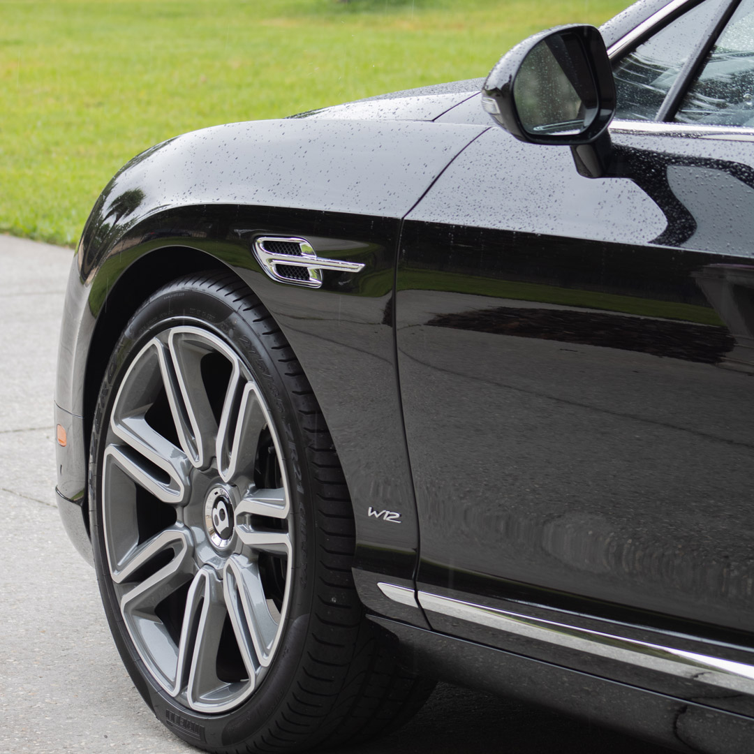 2016 Bentley Continental - Engine Photo