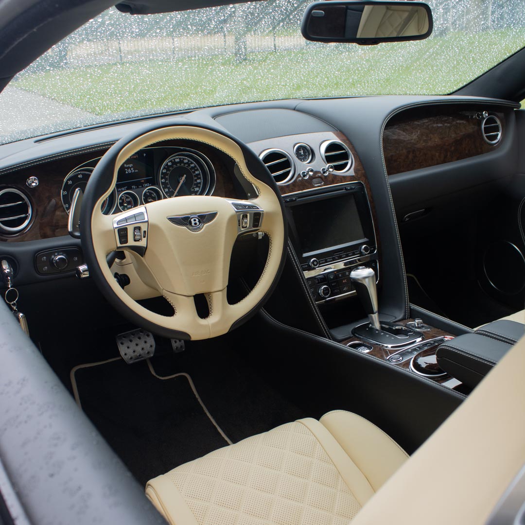 2016 Bentley Continental - Interior Photo