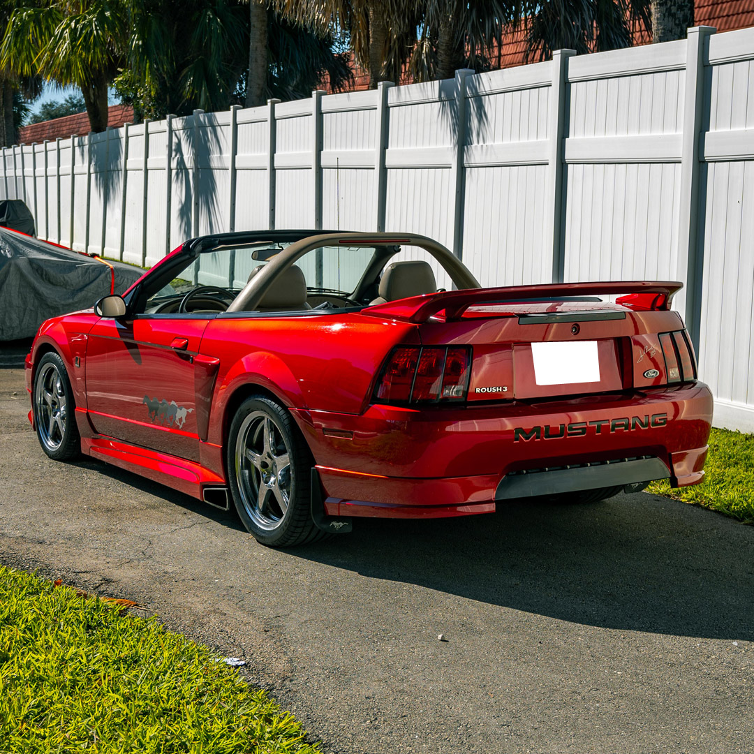 2001 Ford Mustang - Interior Photo