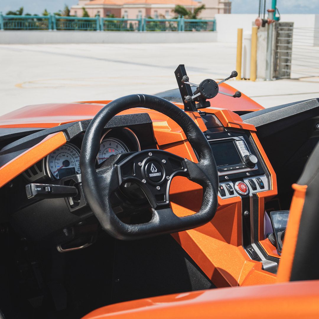 2015 Slingshot Slingshot SL Limited Edition - Interior Photo