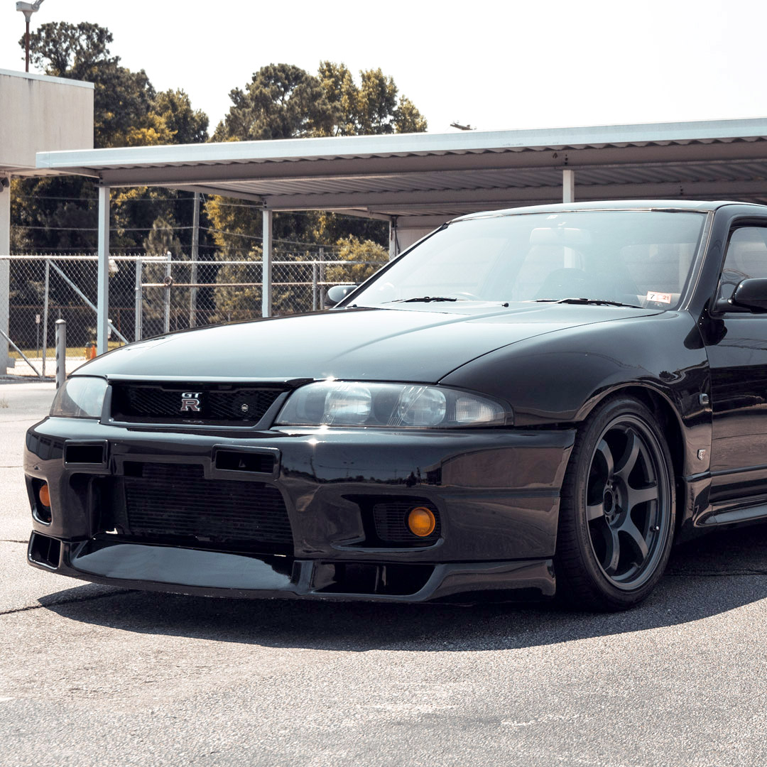 1993 Nissan Skyline - Engine Photo