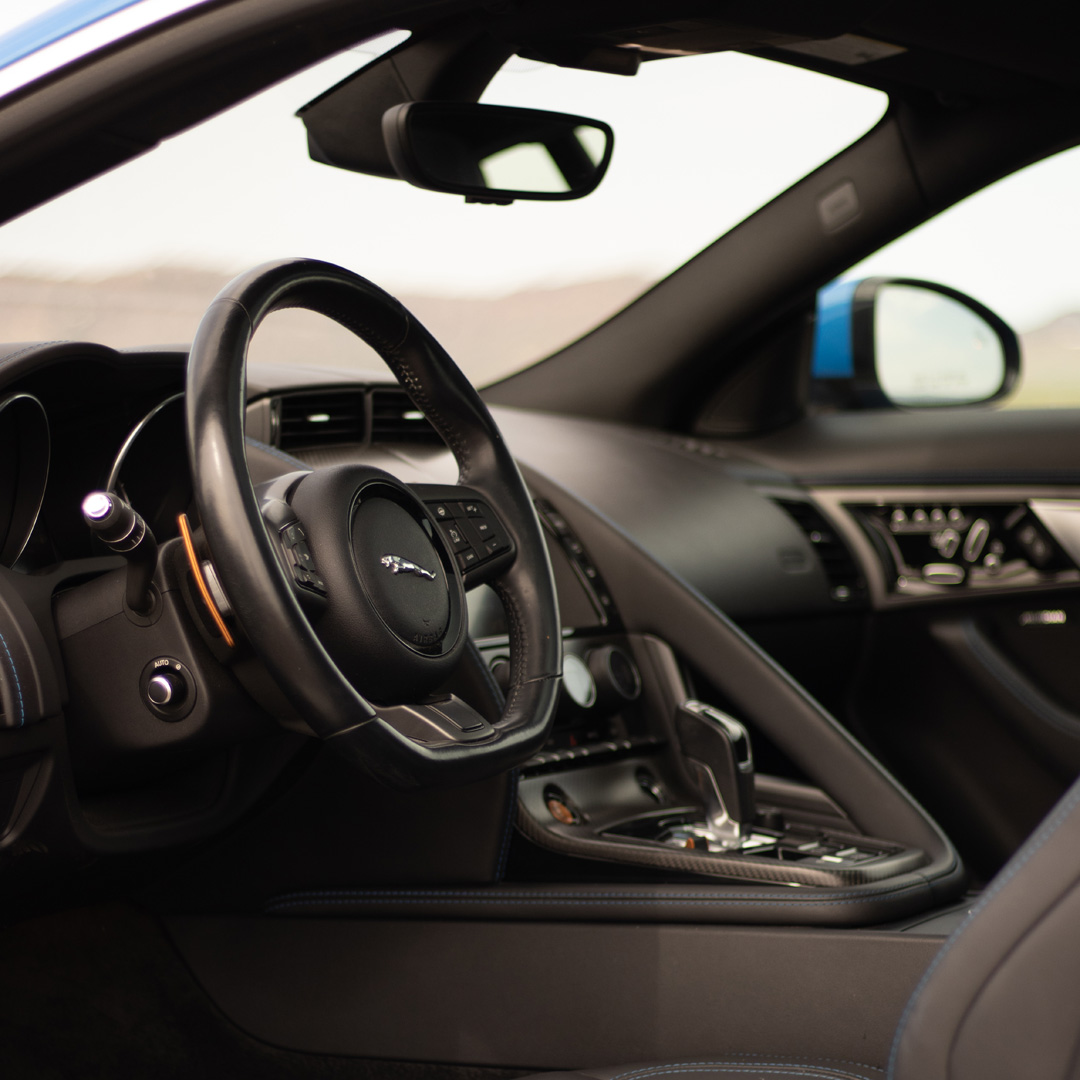 2017 Jaguar F-Type - Interior Photo