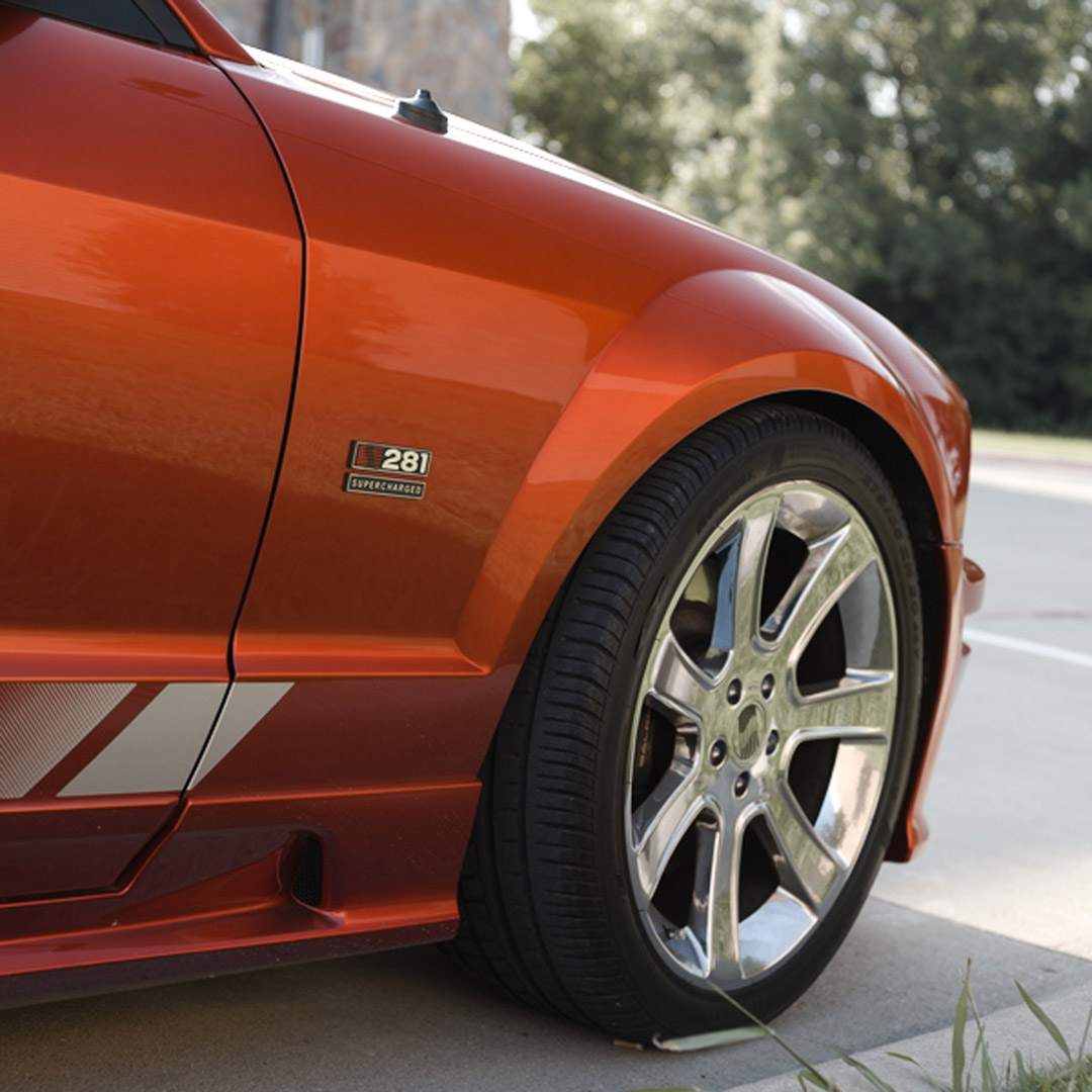 2006 Ford Mustang - Engine Photo