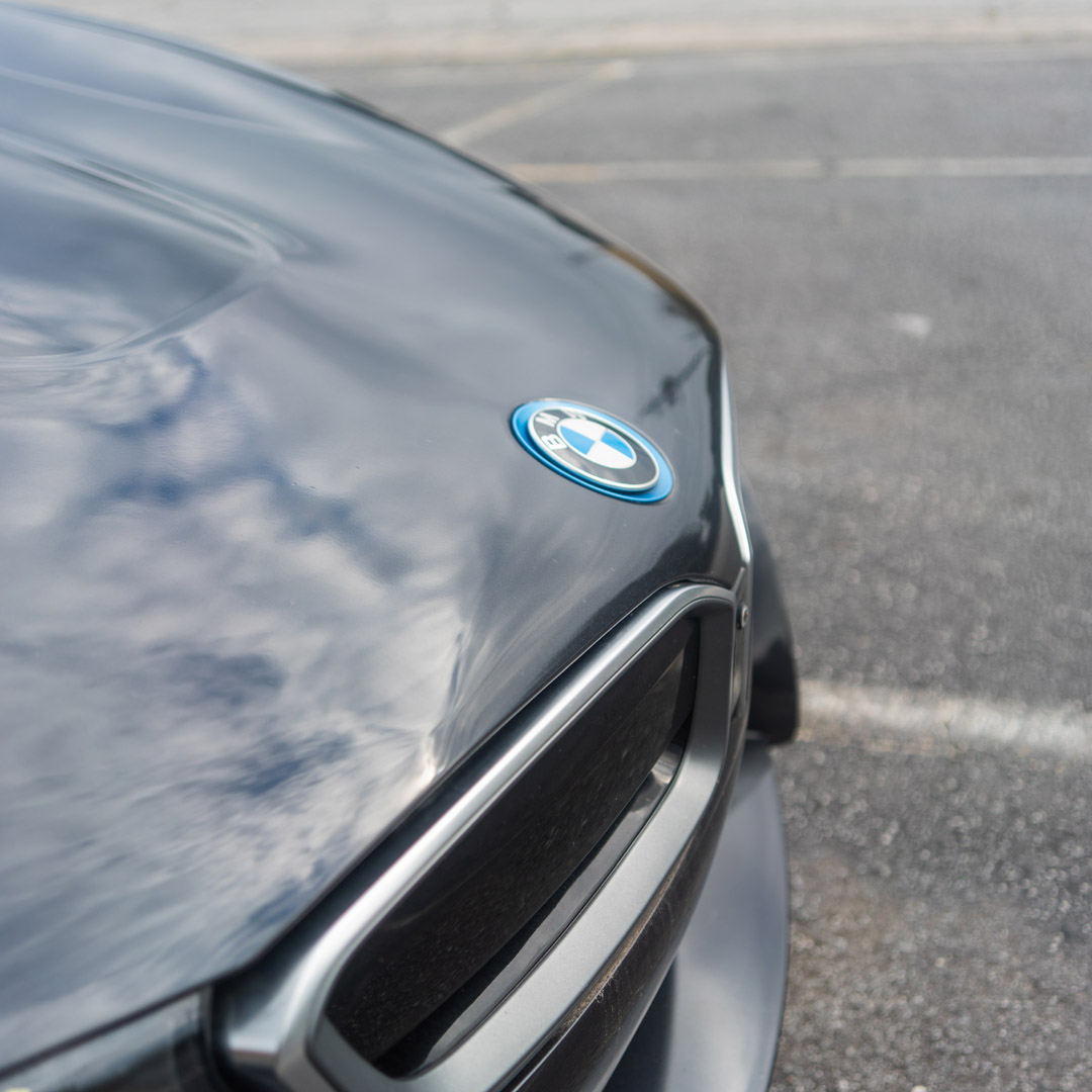 2016 Bmw I8 - Engine Photo
