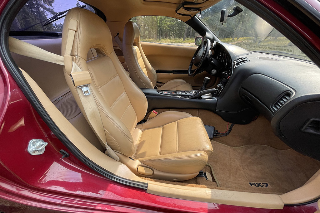1993 Mazda RX-7 - Interior Photo