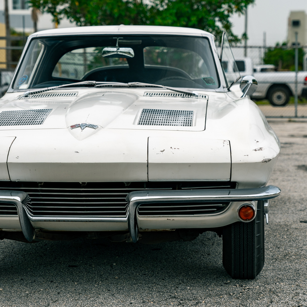 1963 Chevrolet Corvette  - Engine Photo