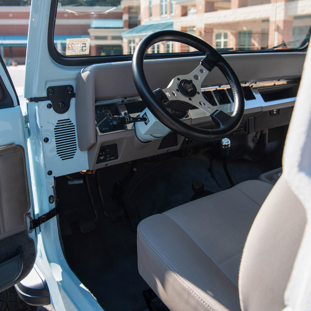 1989 Jeep Wrangler - Interior Photo