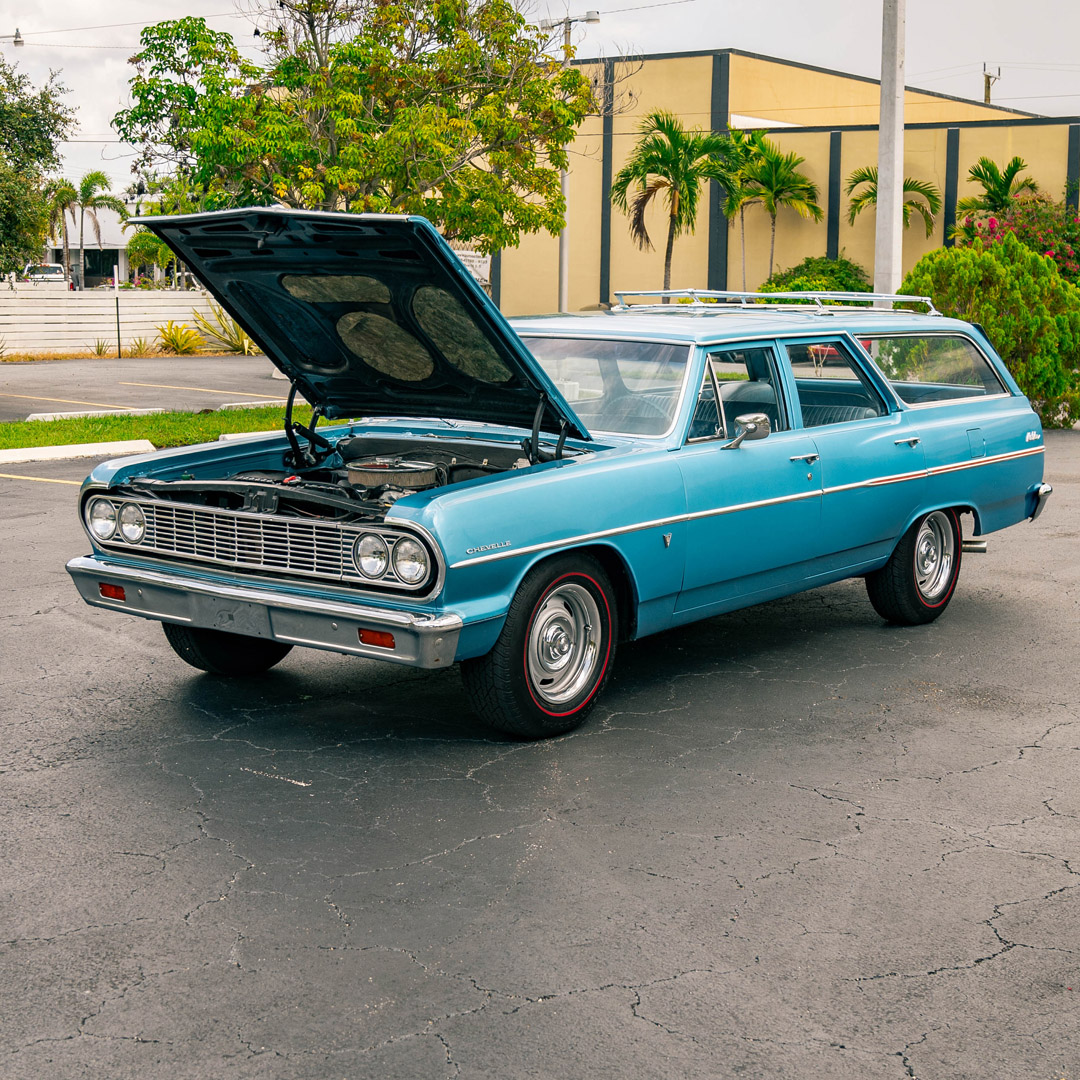 1964 Chevrolet Chevelle Wagon  - Engine Photo