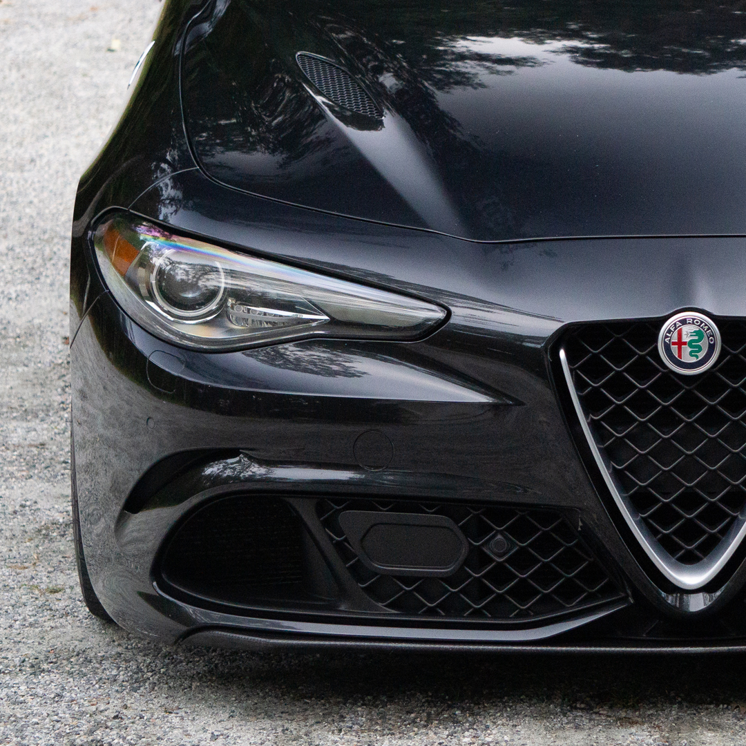 2017 Alfa Romeo Giulia  - Engine Photo