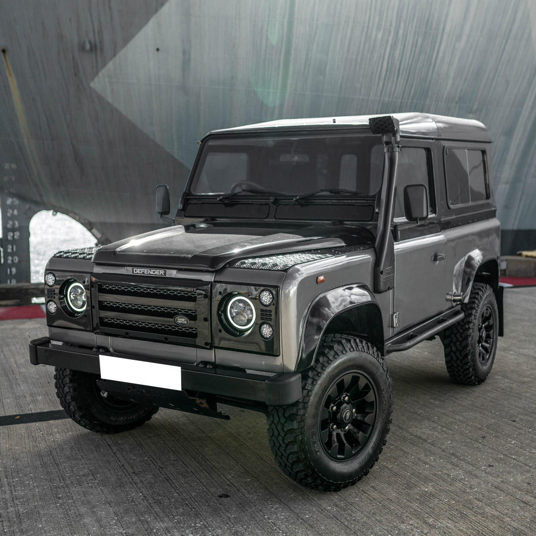1994 Land Rover Defender - Overview Photo