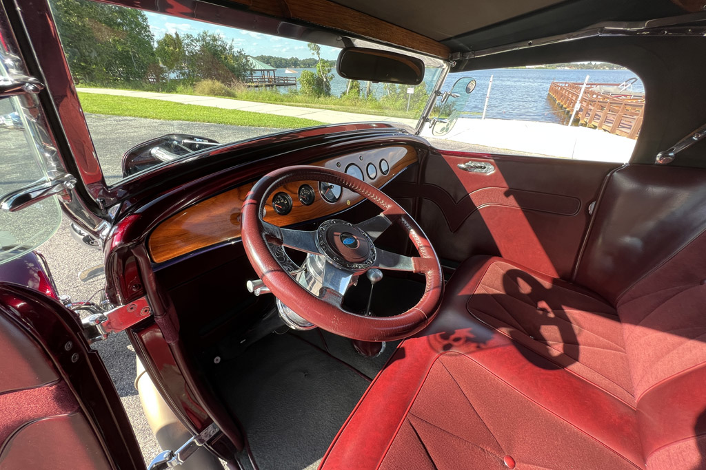 1932 Ford Roadster - Interior Photo