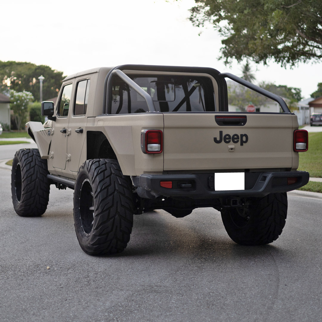 2021 Jeep Gladiator - Interior Photo