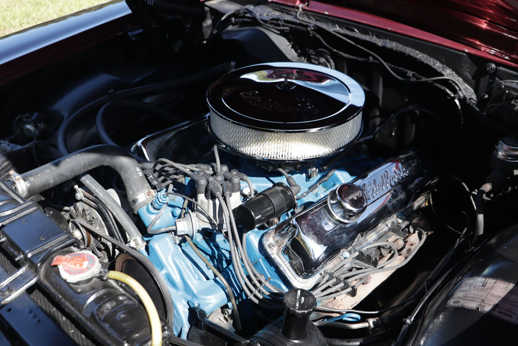 1966 Ford Galaxie 500 - Engine Photo
