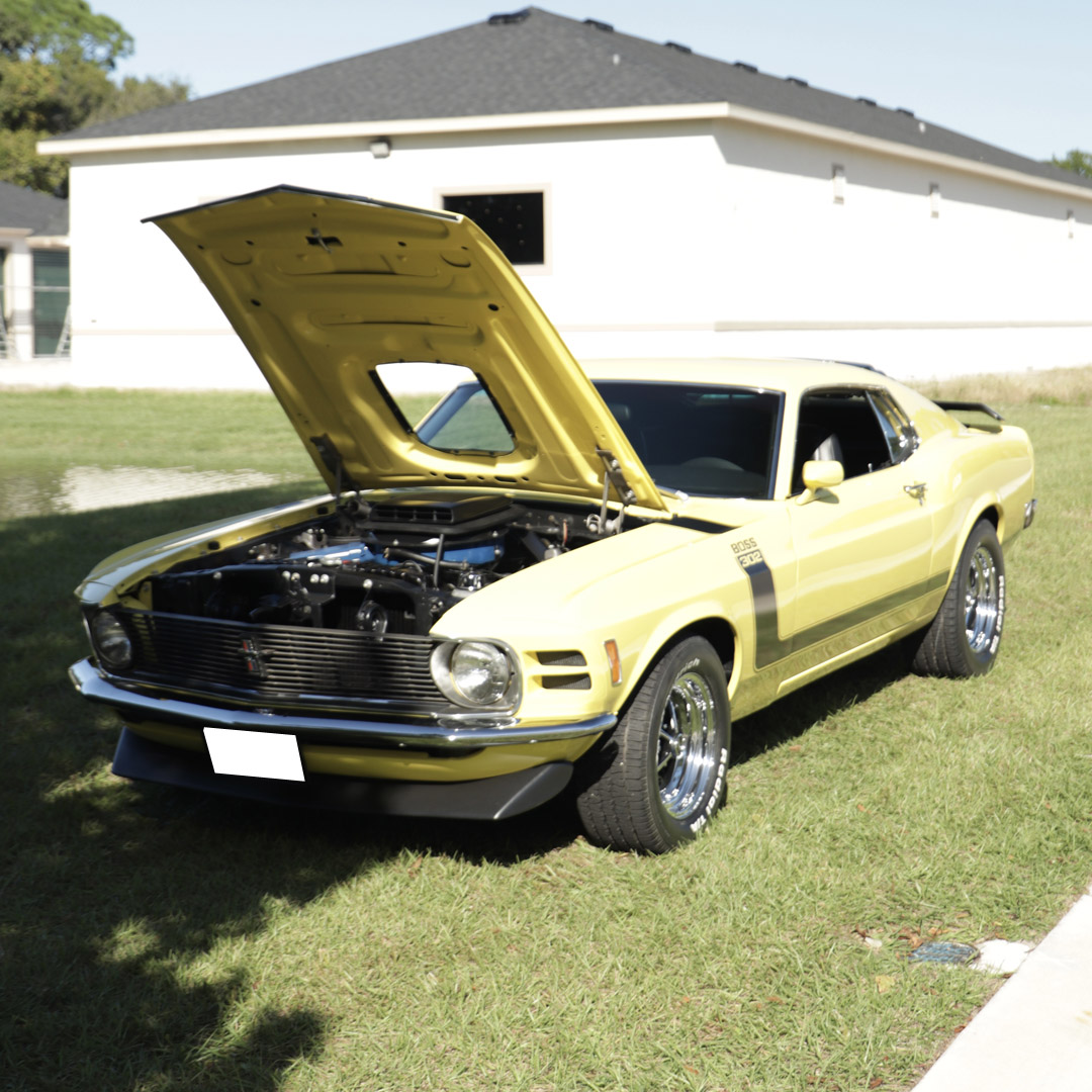 1970 Ford Mustang - Engine Photo