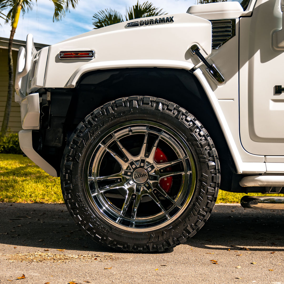 2009 Hummer H2 - Engine Photo