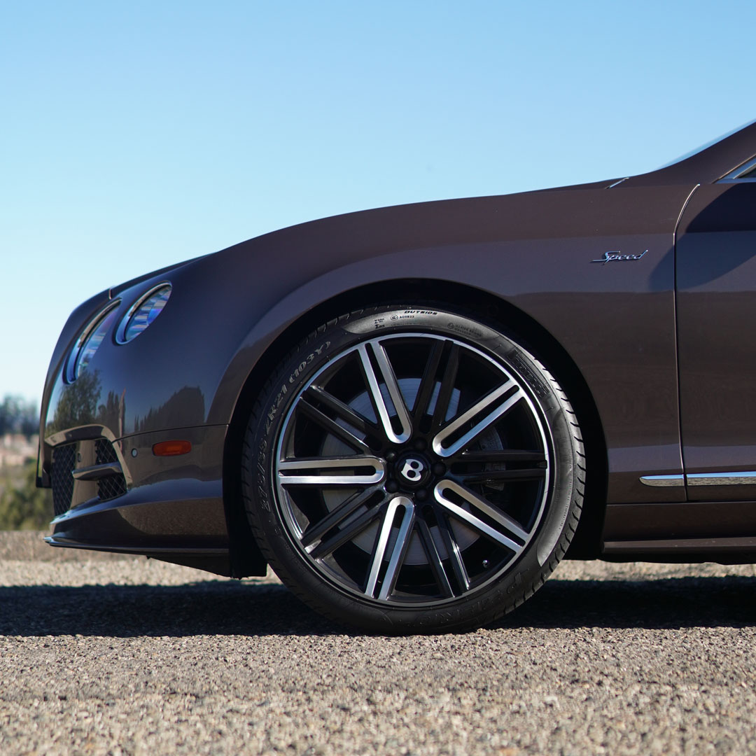 2015 Bentley Continental - Engine Photo
