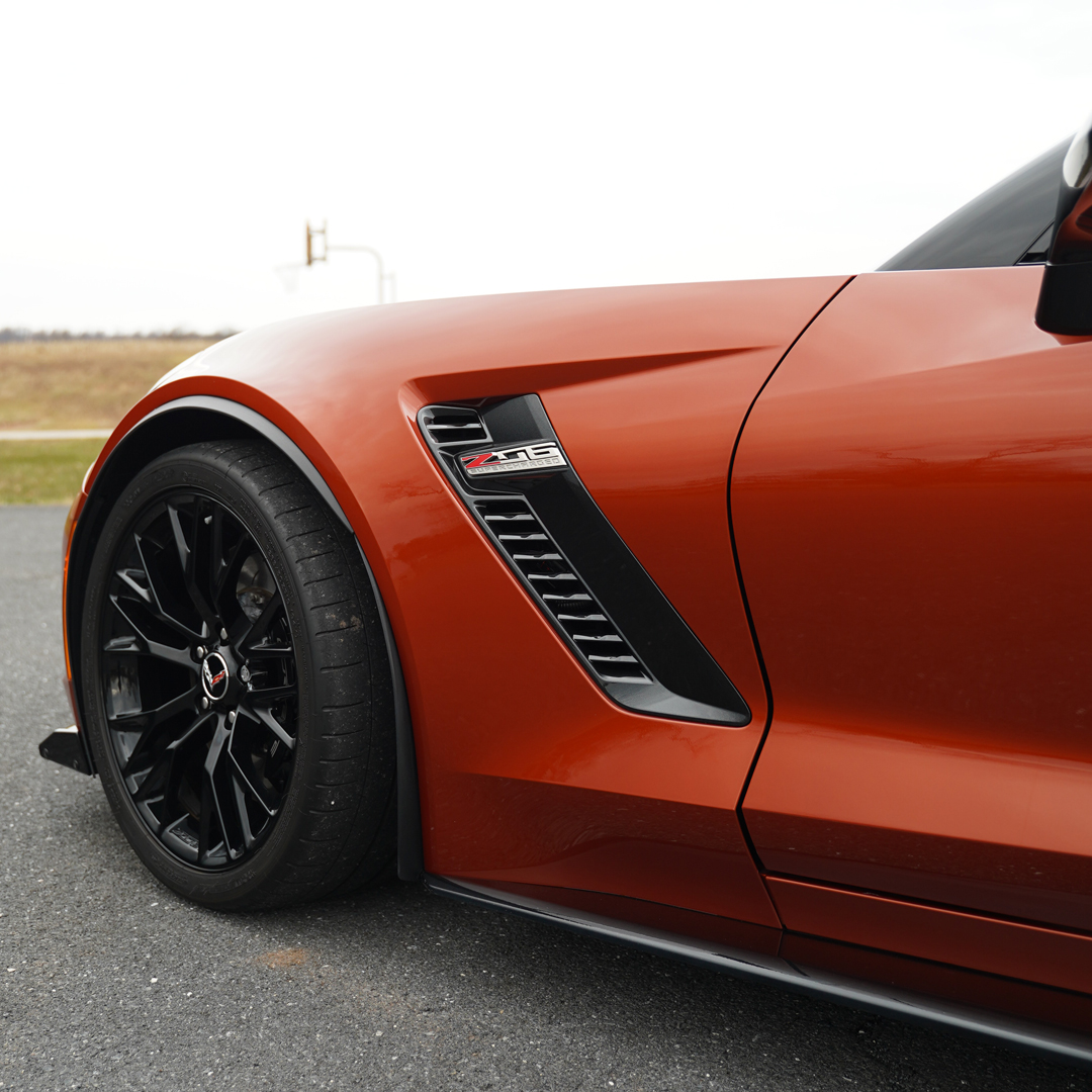 2015 Chevrolet Corvette - Engine Photo