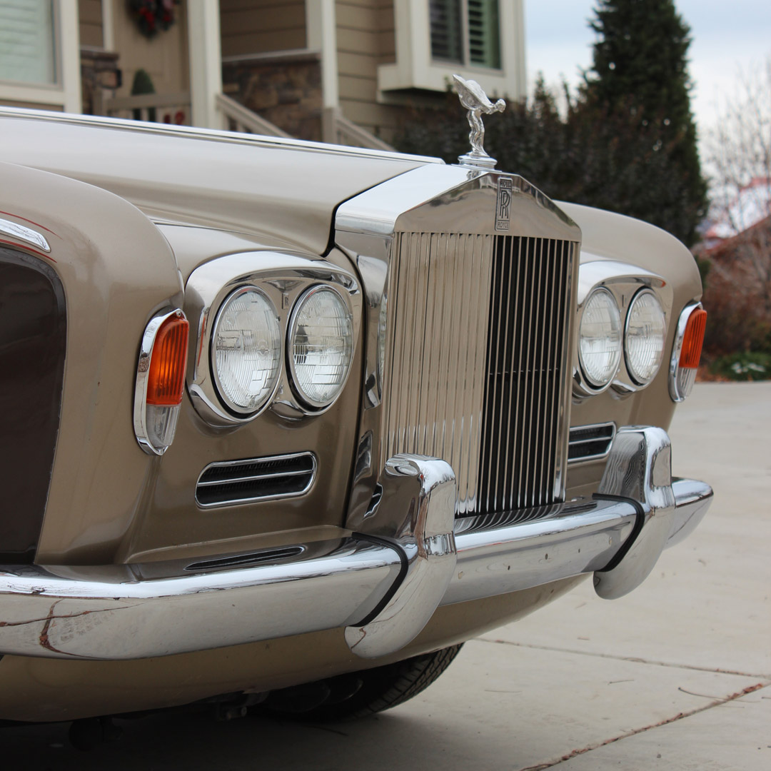 1972 Rolls-Royce Silver Shadow - Engine Photo