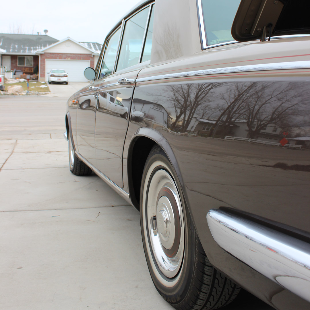 1972 Rolls-Royce Silver Shadow - Interior Photo