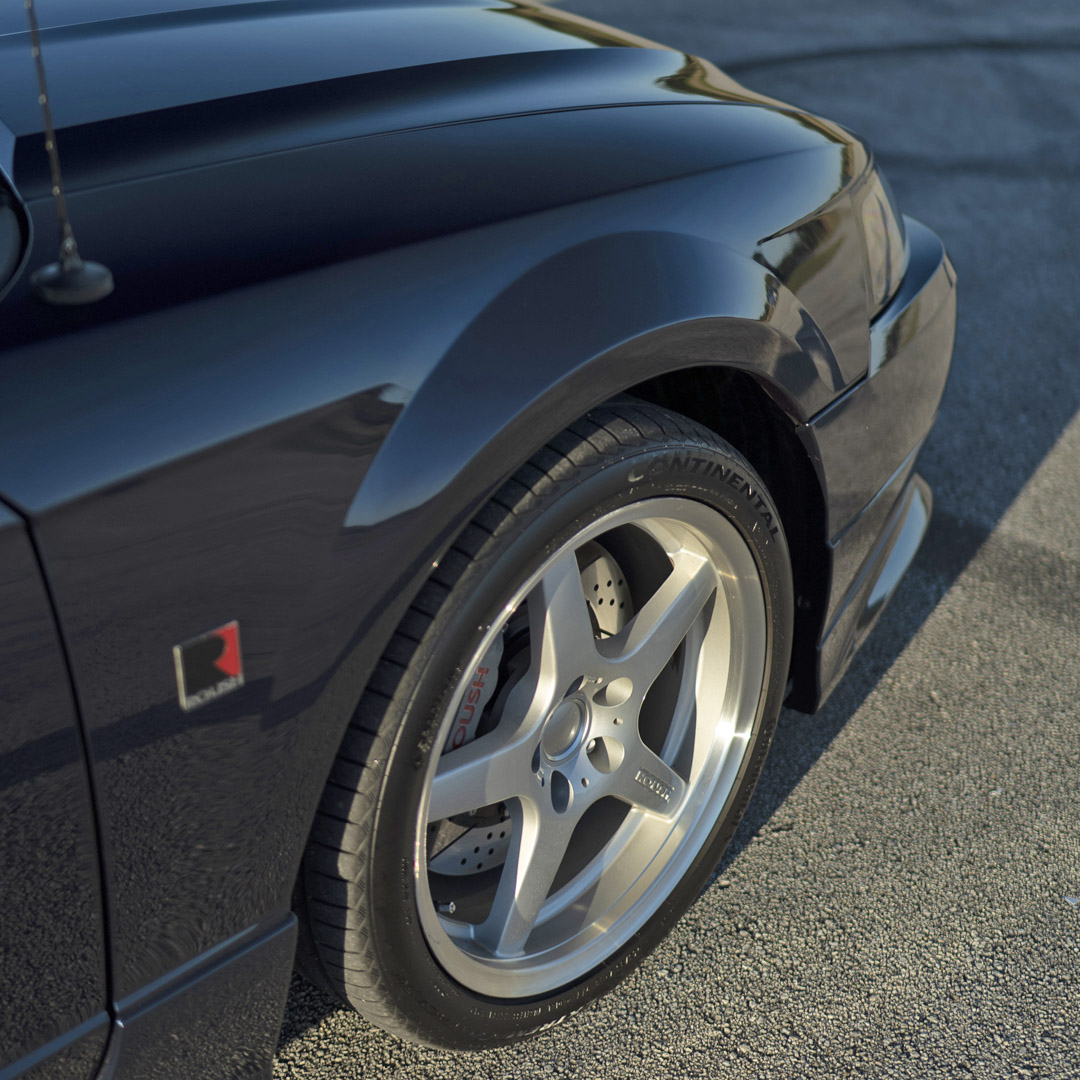 2001 Ford Mustang GT - Engine Photo