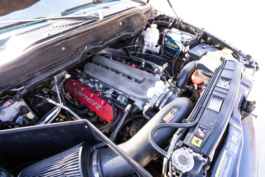 2005 Dodge Ram - Engine Photo