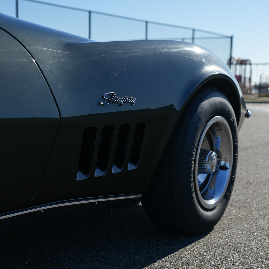 1969 Chevrolet Corvette - Engine Photo