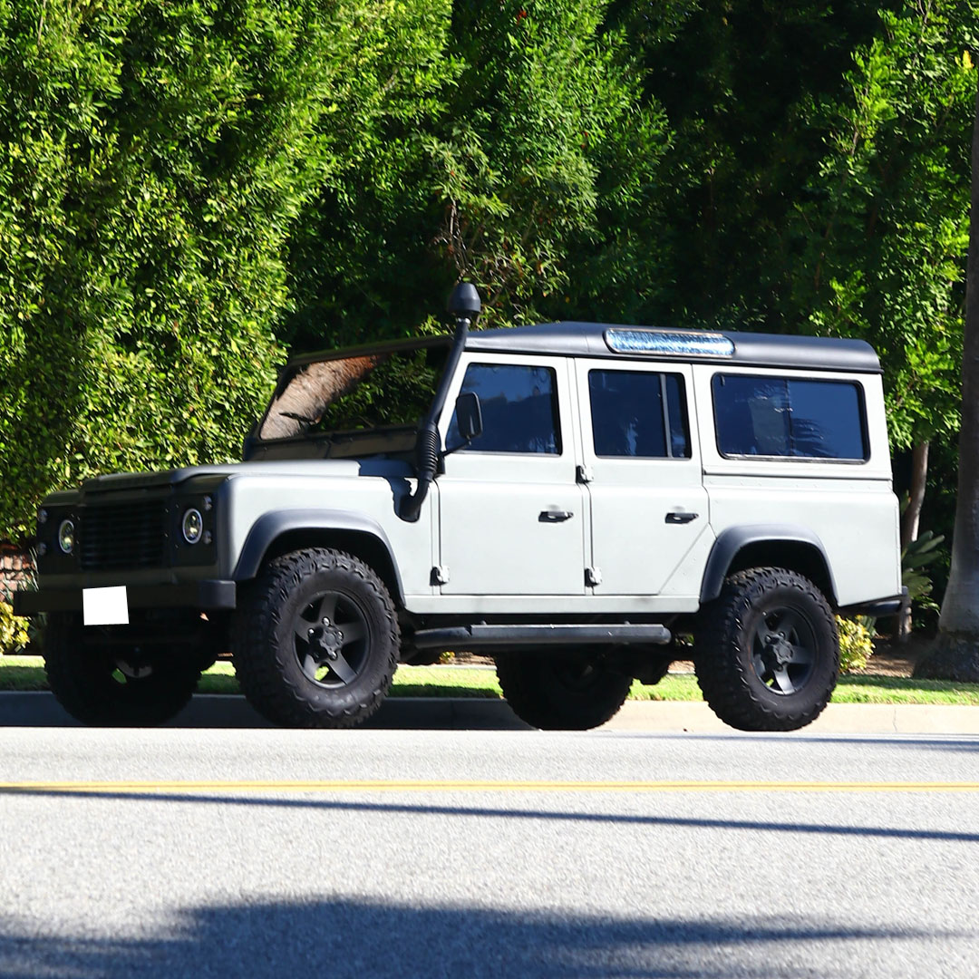 1991 Land Rover Defender  - Overview Photo
