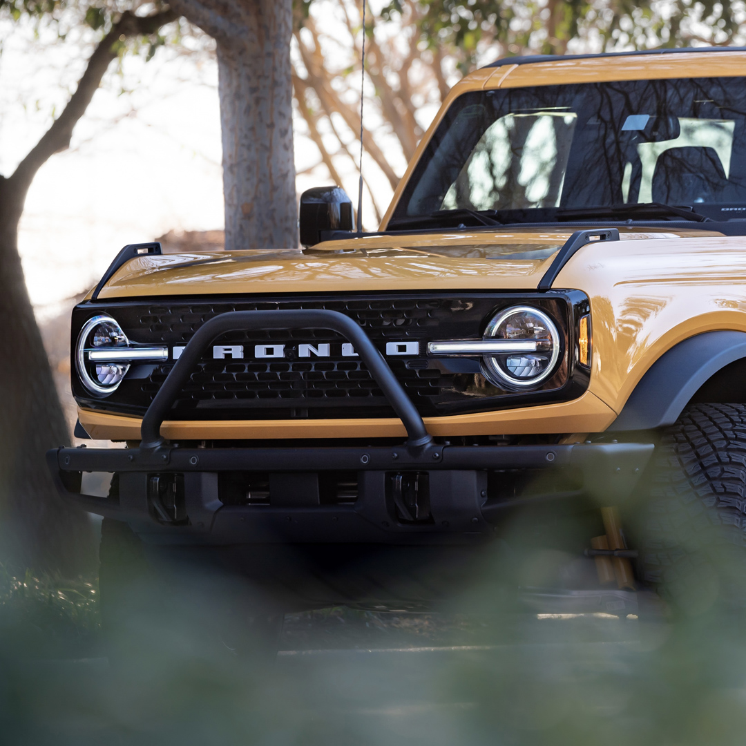2021 Ford Bronco - Engine Photo