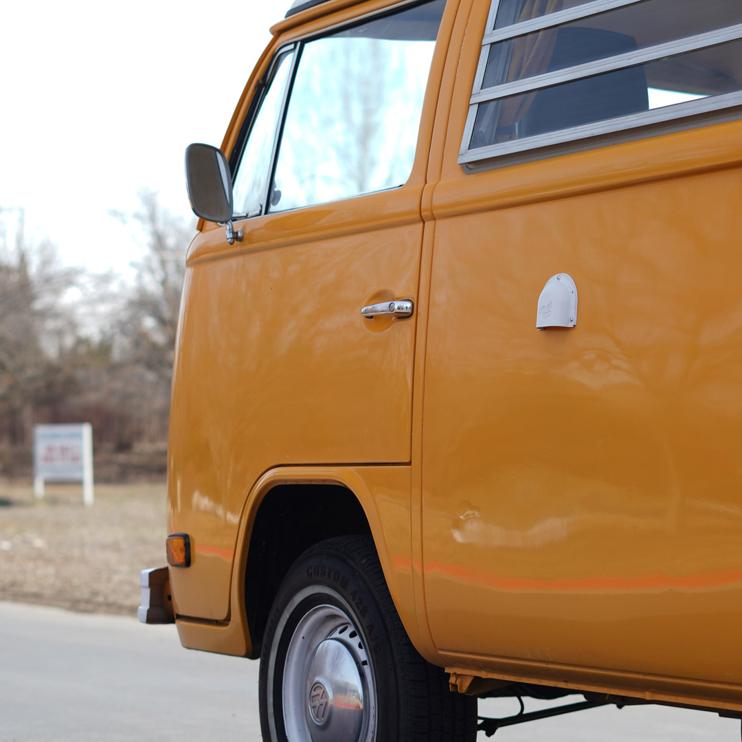 1976 VW  Westfalia - Engine Photo