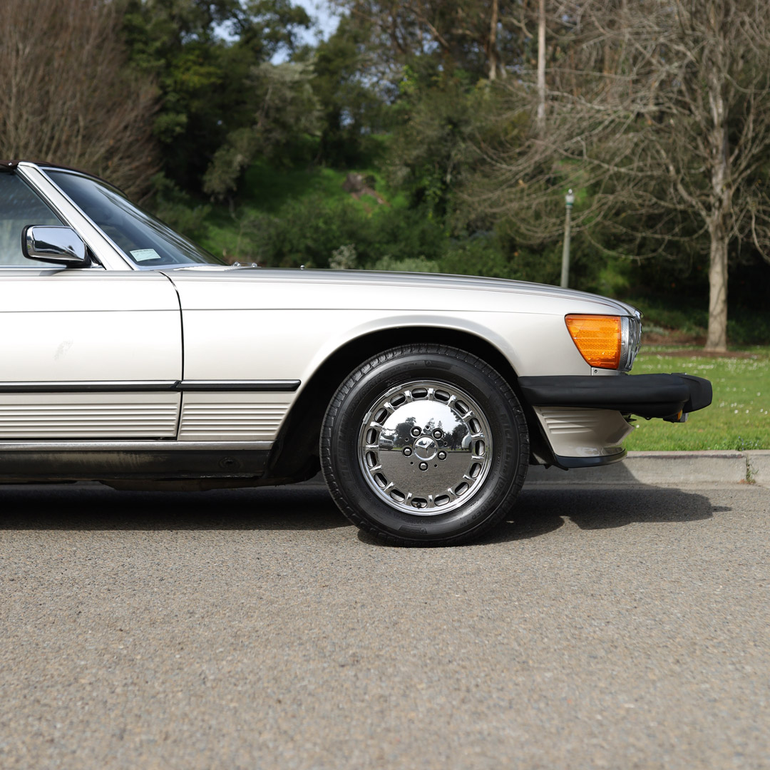 1987 Mercedes-benz 560SL  - Interior Photo
