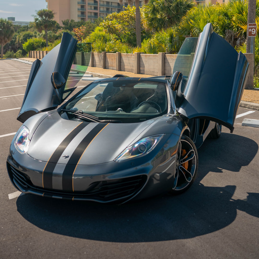 2014 Mclaren MP4-12C - Engine Photo