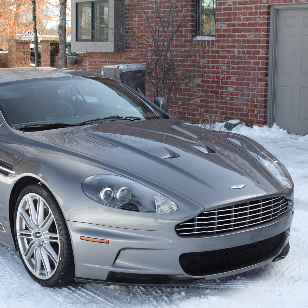 2009 Aston Martin DBS - Engine Photo