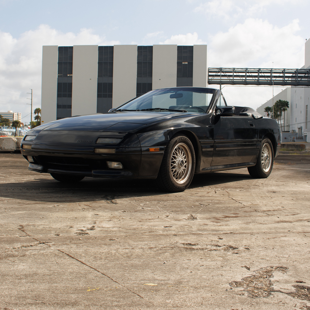 1991 Mazda RX-7 - Overview Photo