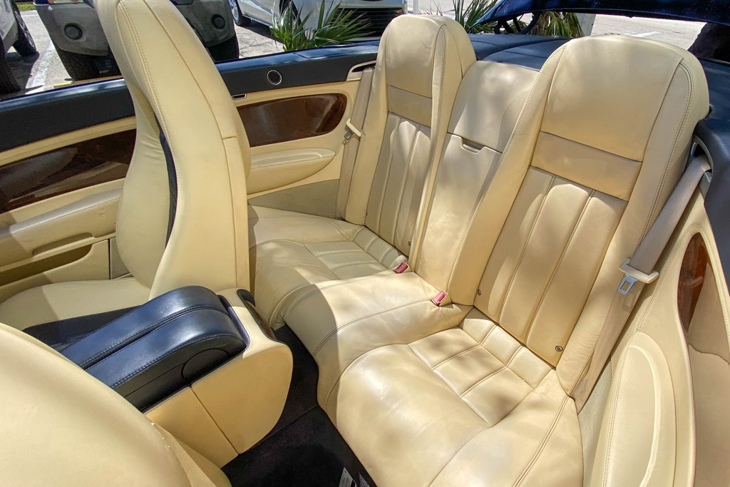 2007 Bentley Continental - Interior Photo